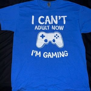 GENTLY USED Men’s gaming Tee